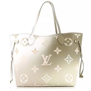 Louis Vuitton Neverfull NM Tote Spring in the City Monogram Giant Canvas MM